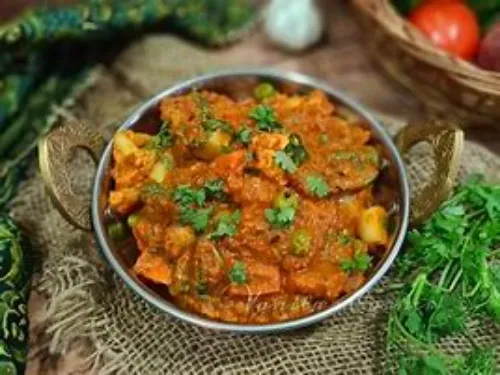 Veg Kohlapuri